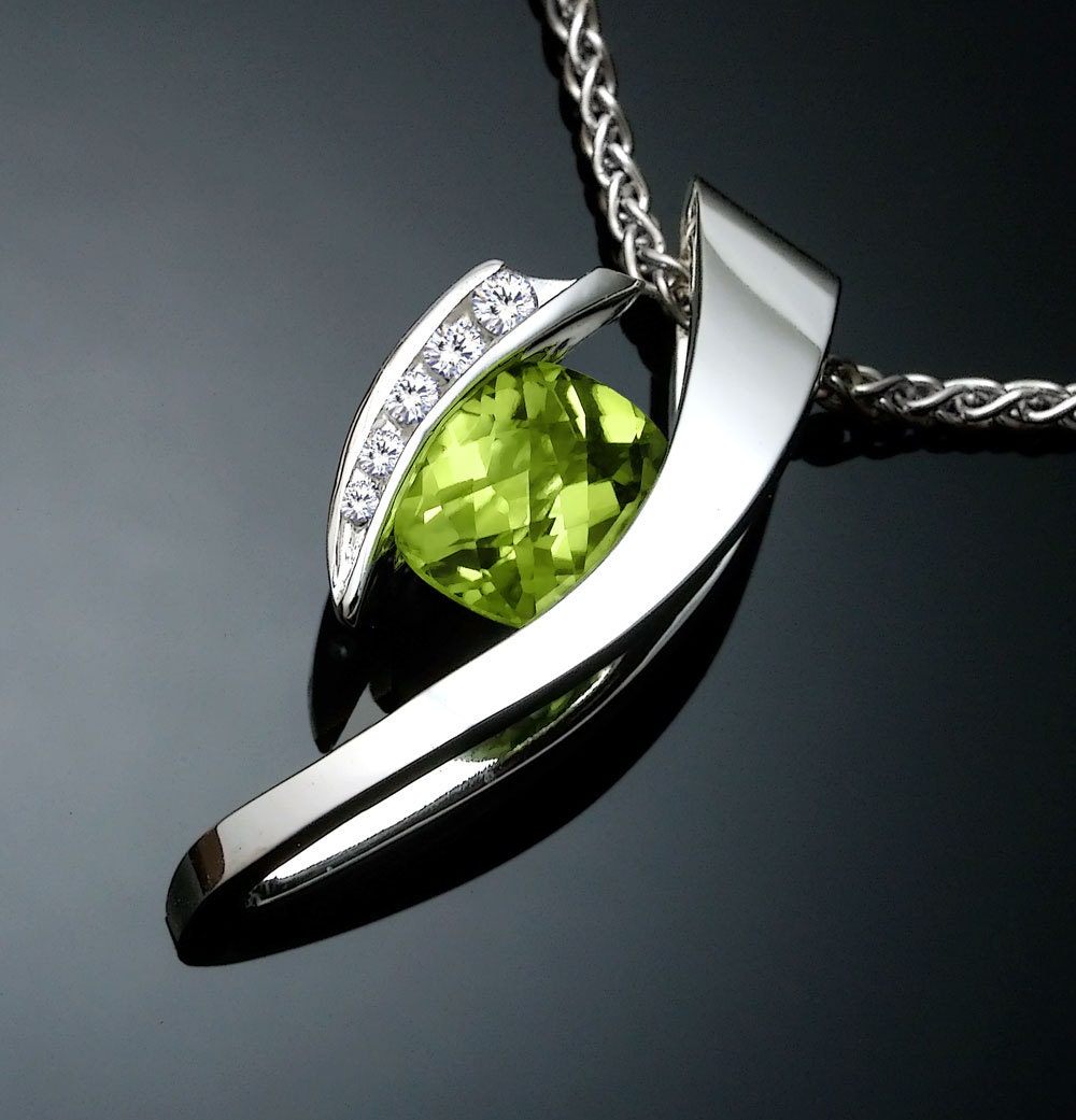 Peridot Necklace Statement Necklace August Birthstone - Etsy Hong Kong