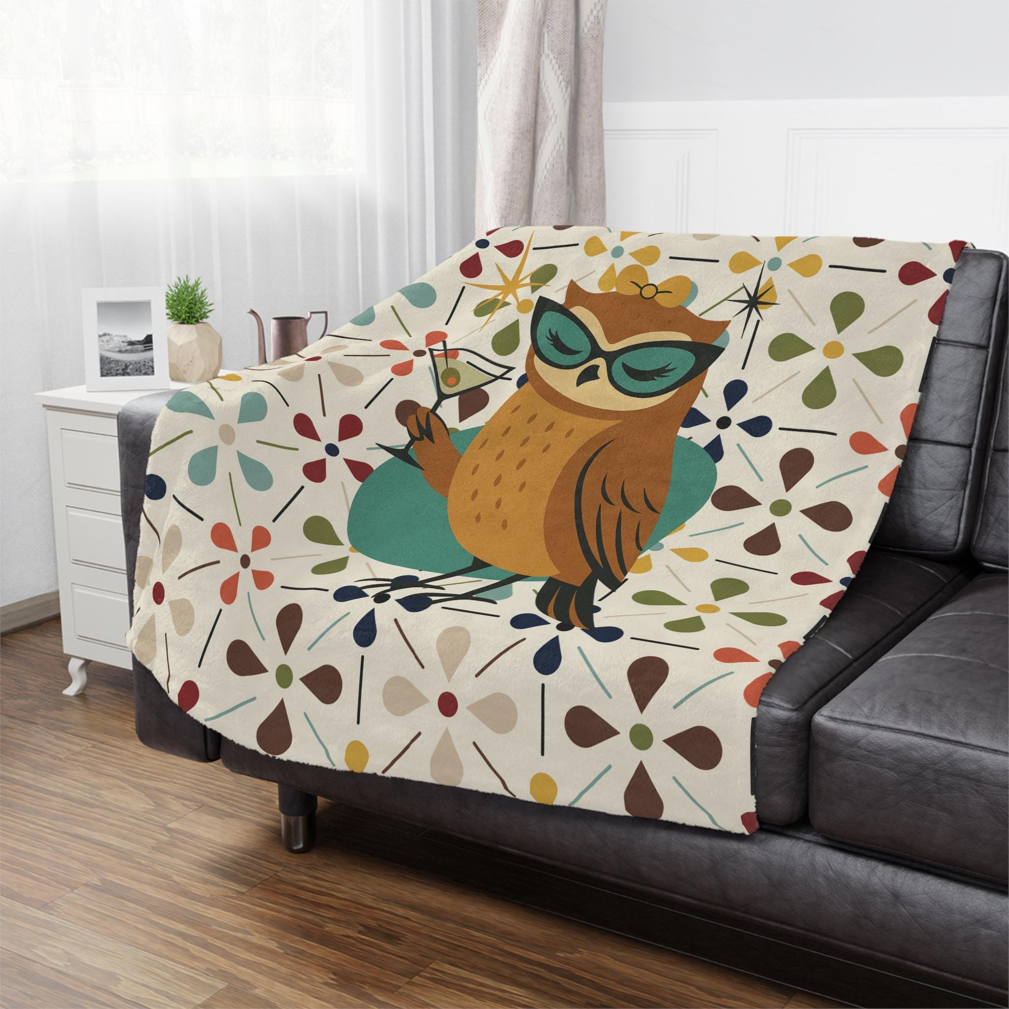 Mid Century Modern Scandinavian Flower, Kitschy Cocktail Owl Soft Minky Blanket
