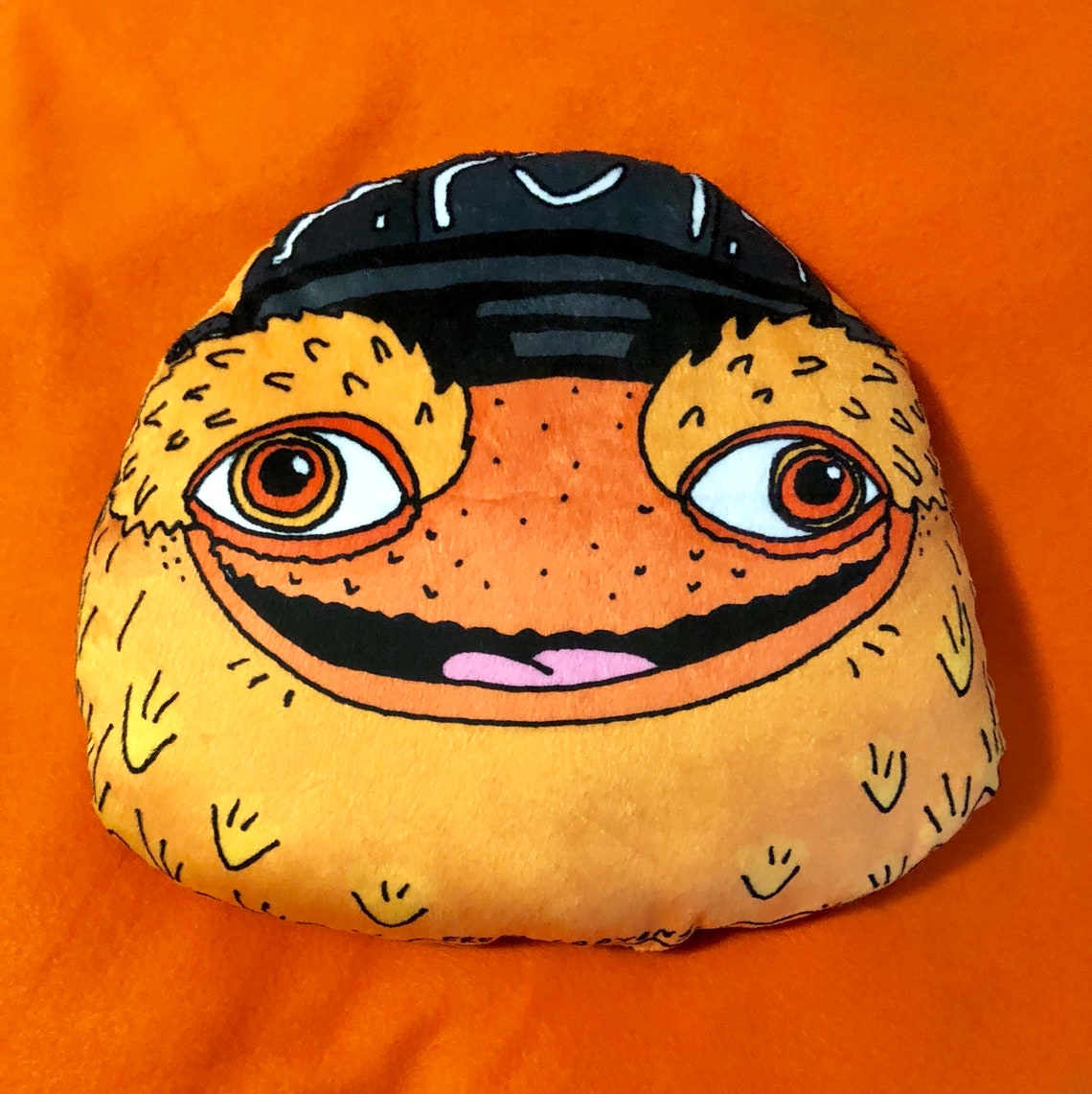 plush gritty