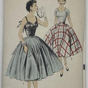Vintage 1950s Skirt and Blouse Pattern - Size 14