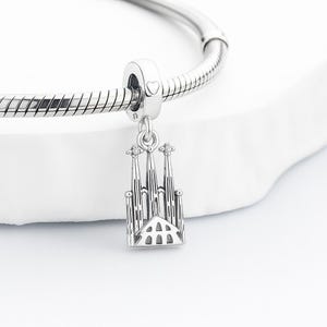Sagrada Familia Pandora Charm - Etsy