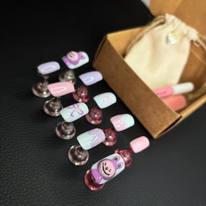 Labubu nails