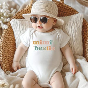 Mimi’s Bestie Onesie, Baby Bodysuit, Baby Shirt, Toddler Sweatshirt - Cute I Love My Mimi Outfit, Minimalist Baby Gift, Grandma and Me Look