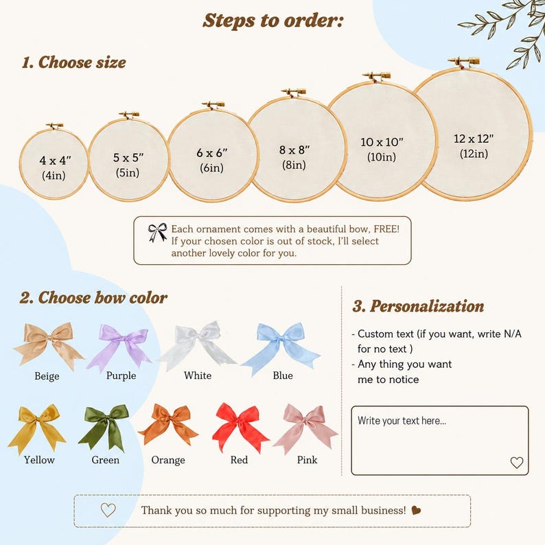 Puede incluir: Un gr&aacute;fico de instrucciones para pedir bastidores de bordado personalizados. Muestra seis bastidores circulares de madera en tama&ntilde;os de 4x4, 5x5, 6x6, 8x8, 10x10 y 12x12 pulgadas. Debajo, se muestran nueve lazos de colores: beige, morado, blanco, azul, amarillo, verde, naranja, rojo y rosa.