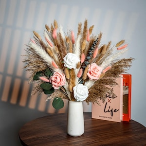 Bohemian Style Dried Flower Arrangement  - Tabletop Decor, Ideal Gift for Any Occasion, Suitable for Room & All - Occasion Decor