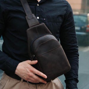 Borsa a tracolla in pelle per uomo, borsa in pelle marrone fatta a mano, borsa a tracolla in vera pelle, borsa a tracolla personalizzata, regali di Natale per il fidanzato
