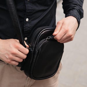 Black Leather Sling Bag for Men, Small Smooth Crossbody with Front Pocket, City Shoulder Bag, Everyday Travel Chest Purse