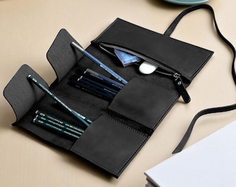 Leather Pencil Pouch with Zipper, Minimalist Pen Organizer Case, Compact Leather Pen Roll, Artist Pencil Case, Gift for Architects & Writers