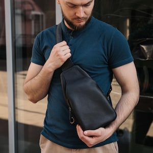 Borsa a tracolla in pelle da uomo, borsa a tracolla sul petto, piccola borsa a tracolla nera, borsa a banana in pelle City