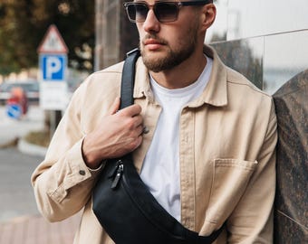 Personalized Leather Fanny Pack, Modern Small Cross Body Purse, Leather Bum Bag Men, Hip Waist Bag, Women gift for Men