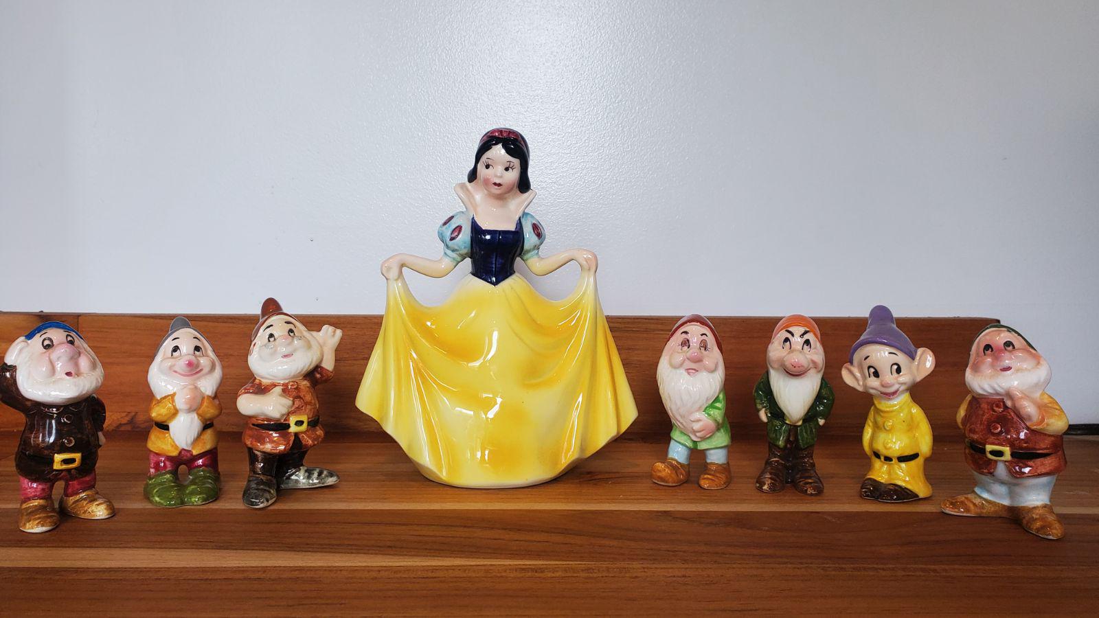 加藤工芸 七人の小人 白雪姫 フィギュリン フィギュア ディズニー 加藤工芸 七人の小人 白雪姫 フィギュリン フィギュア ディズニー 加藤