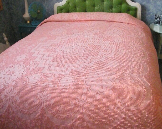 Vintage Chenille Bedspread Queen Size in Soft Coral Pink Etsy