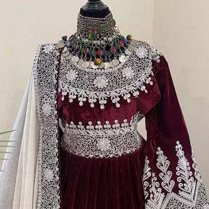 Elegant Afghani Handmade Dress – Traditional Embroidery & Vibran