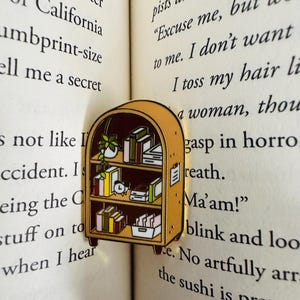 Enamel Pin for Book Lovers, Cozy Bookshelf Pin, Tiny Library Keepsake, Reader Gift, Bookworm Accessory