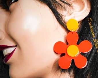 Retro 1960s large Orange daisy flower power earrings MOD hippie statement dangle oversize 70s acrylic plastic jewelry vintage  gift