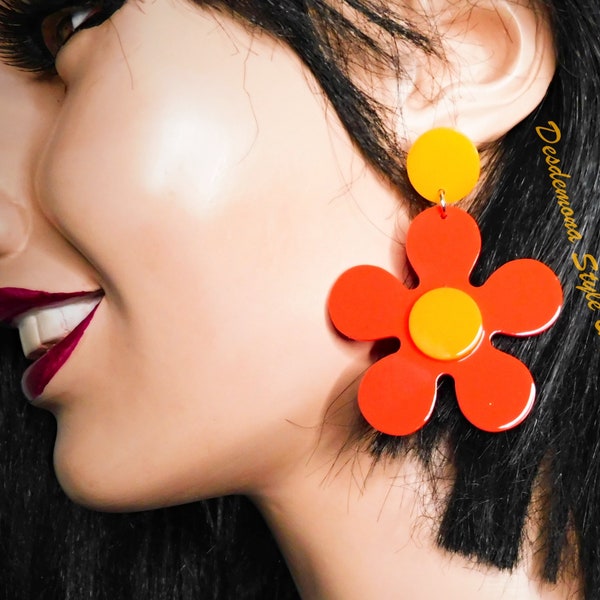 Retro 1960s large Orange daisy flower power earrings MOD hippie statement dangle oversize 70s acrylic plastic jewelry vintage  gift