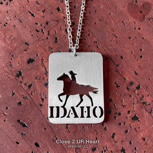 Collier de cavalier carte de l'État de l'Idaho par Close 2 UR Heart