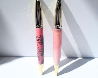 Pink Twist Pen with Gold Finishes and Swarovski Crystals