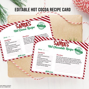 Puede incluir: Tarjetas de recetas editables e imprimibles para chocolate caliente y cacao caliente, con un tema de Papá Noel con rayas rojas y blancas y un sello verde "Aprobado por los elfos". Las tarjetas miden 4 pulgadas por 6 pulgadas y se pueden imprimir en papel de 8,5 pulgadas por 11 pulgadas. El texto en las tarjetas dice "Receta de chocolate caliente de Papá Noel" y "Receta de cacao caliente de Papá Noel".