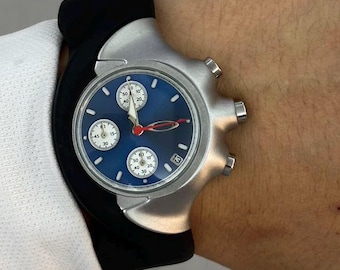 Sport Chronograph Watch Oakley with Blue Dial – Futuristic Detonator-Style Design