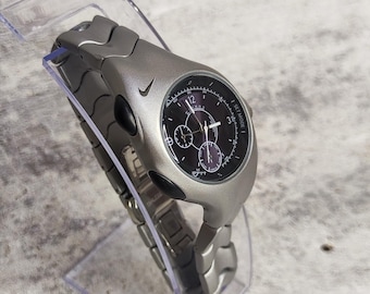 Vintage Nike Triax Watch – Matte Silver Case, Black Digital Display – Rare Retro Sports Watch