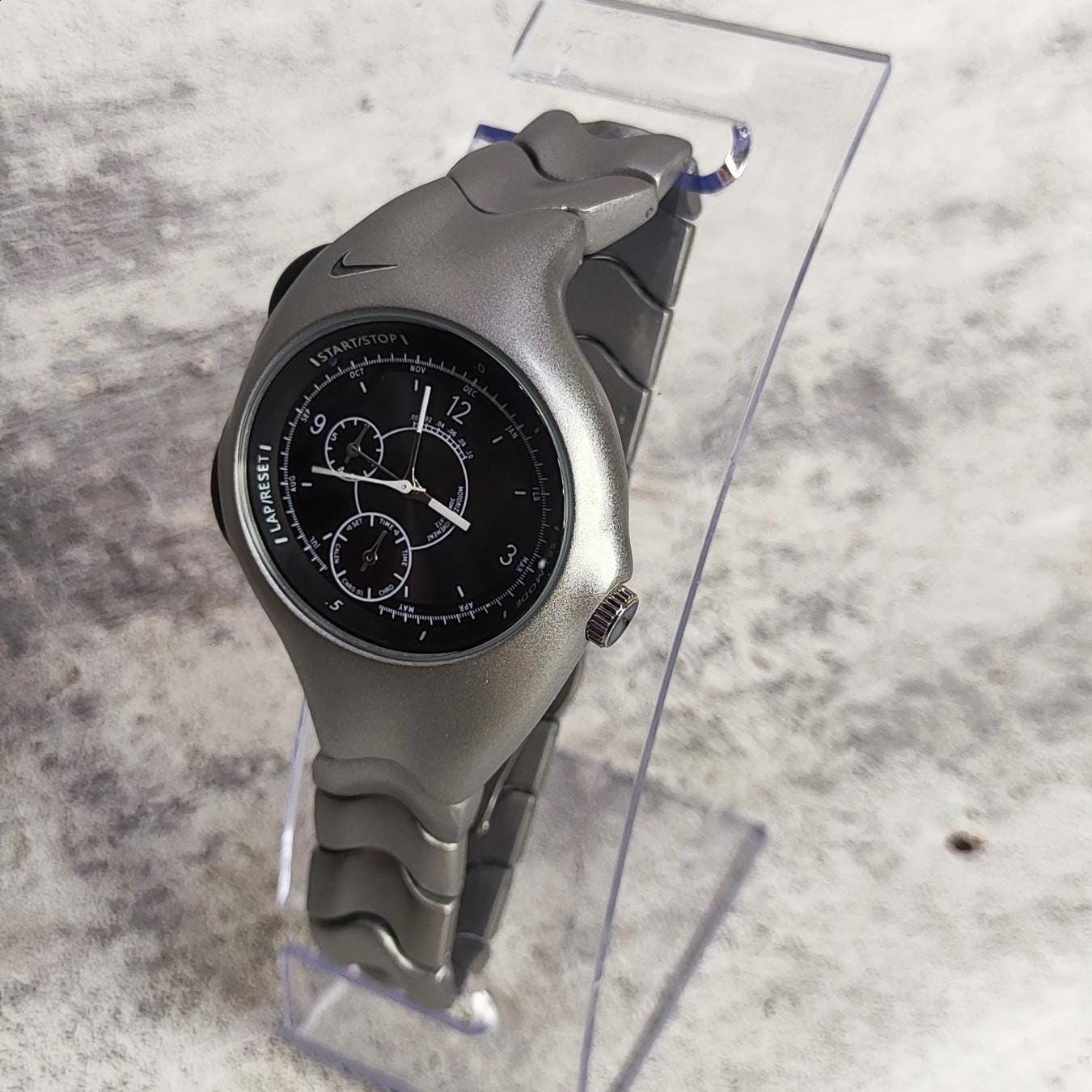 Vintage Nike Triax Watch – Matte Silver Case, Black Digital