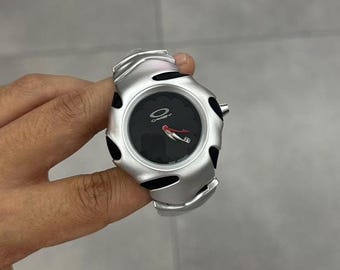 Oakley Timebomb Watch – Iconic Futuristic Design, Rare Collectible Men's Timepiece