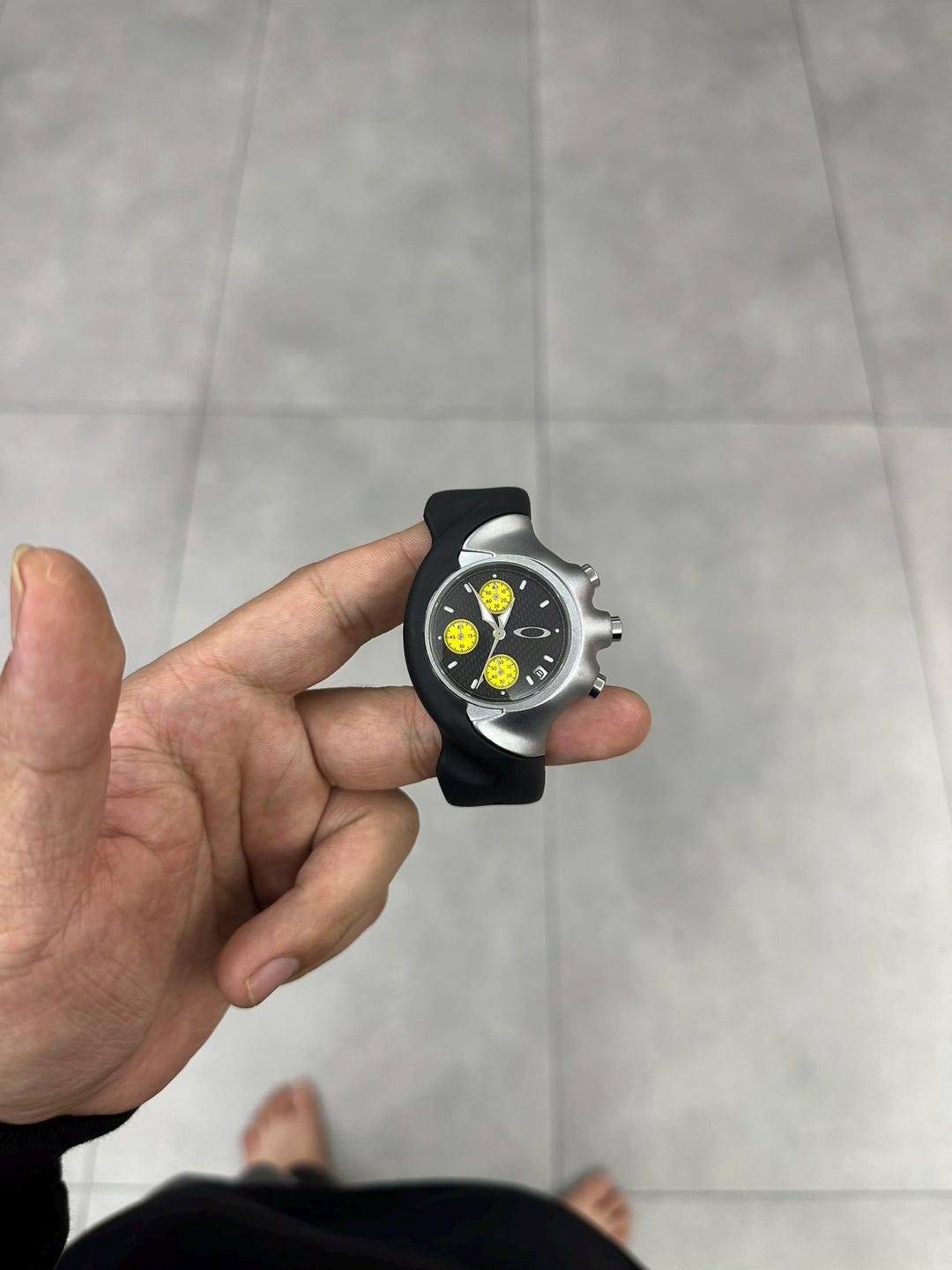 Oakley Detonator Style Black & Yellow Chronograph Watch