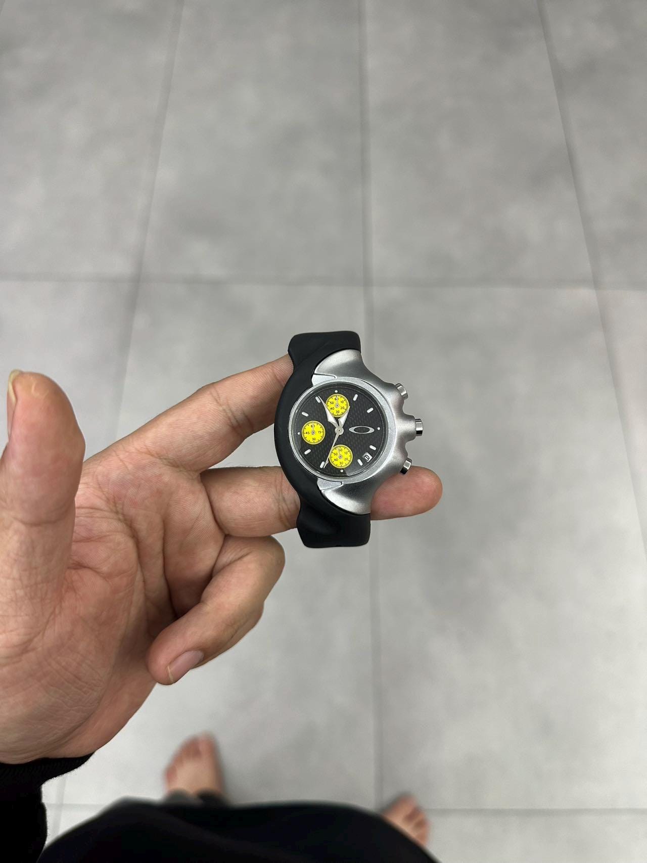 Oakley Detonator Style Black & Yellow Chronograph Watch