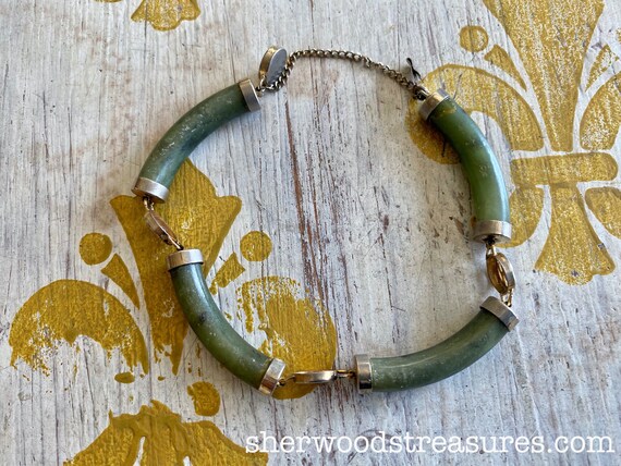 Vintage  Jade Gold Tone Jewelry Bracelet  2 1/2" … - image 3