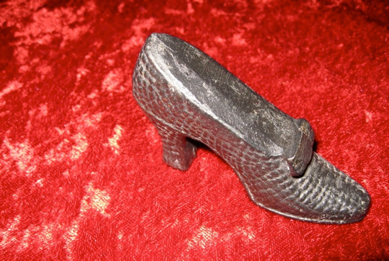 Cast Iron Shoe Vintage With Bow Decorative Well Made High Etsy
