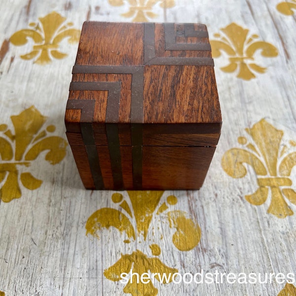 60's Beautiful Inlaid  Box India   3 " x 3" x 3" Exquisite Wood With Bass Inlay To hold Your Treasures