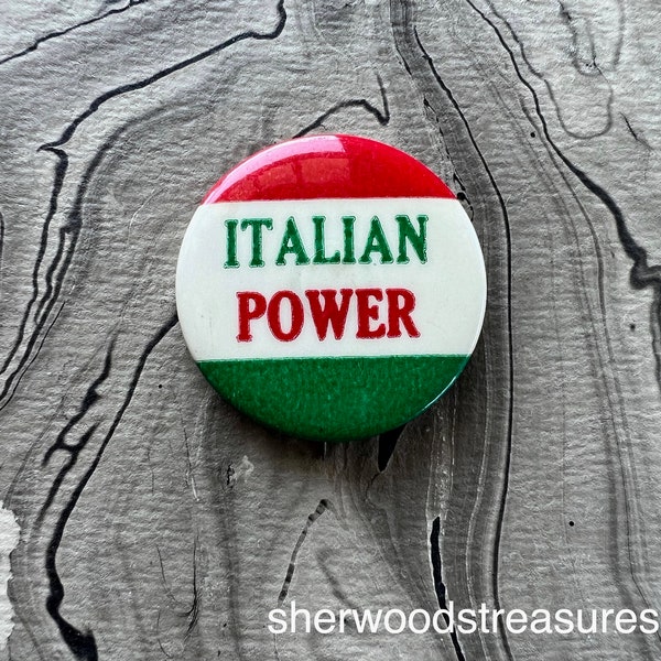 ITALIAN POWER Hippie  Button  Psychedelic Free Love Era   Counterculture  Pinback