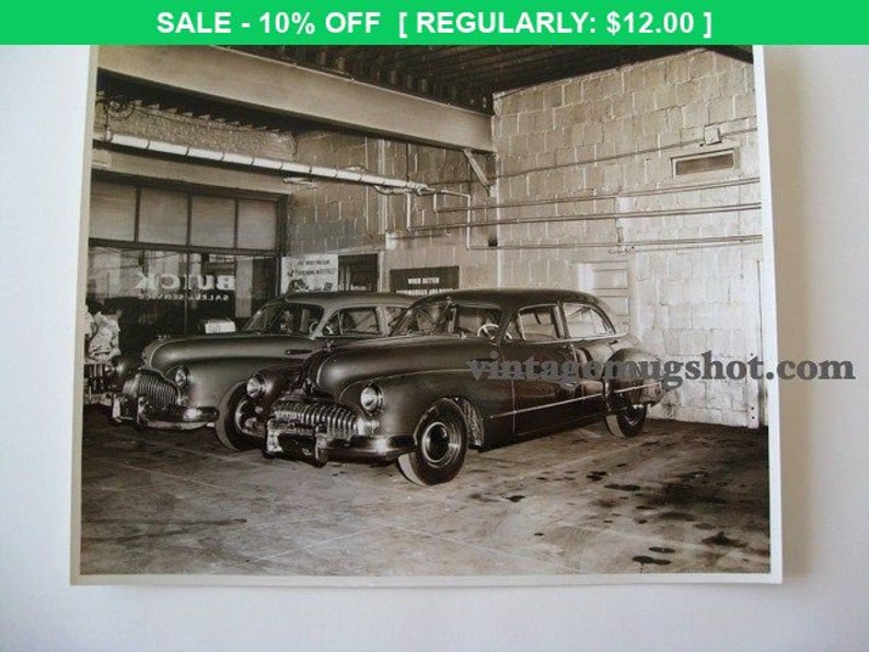 8 x 10 Vintage Buick 40/'s photograph Exc