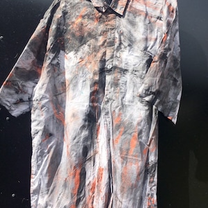 One left Handpainted , Gray, Shortsleeved , Buttoned Mens Shirt