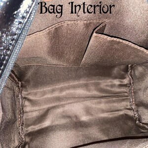 WAVE POP Kitten Bag WavyPrint FashionHandbag,DoublehandlesHandbag, GoldAccentsBag,ShoulderStrapHandbag,AccentBag,DesignerHandbag,GoldZipBag image 9