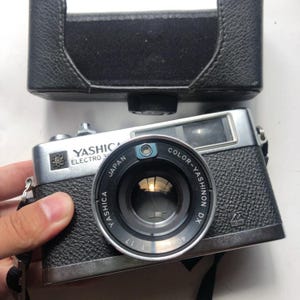 Yashica Electro 35 Film Camera - Vintage 35mm Rangefinder