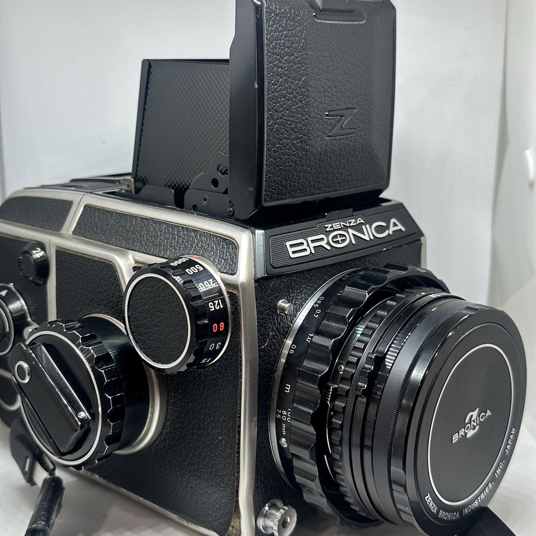 Zenza BRONICA S2 NIKKOR f2.8 75ｍｍ Zenza Bronica S2 Medium Format Camera W/ Nikon Nikkor 75mm F/2.8