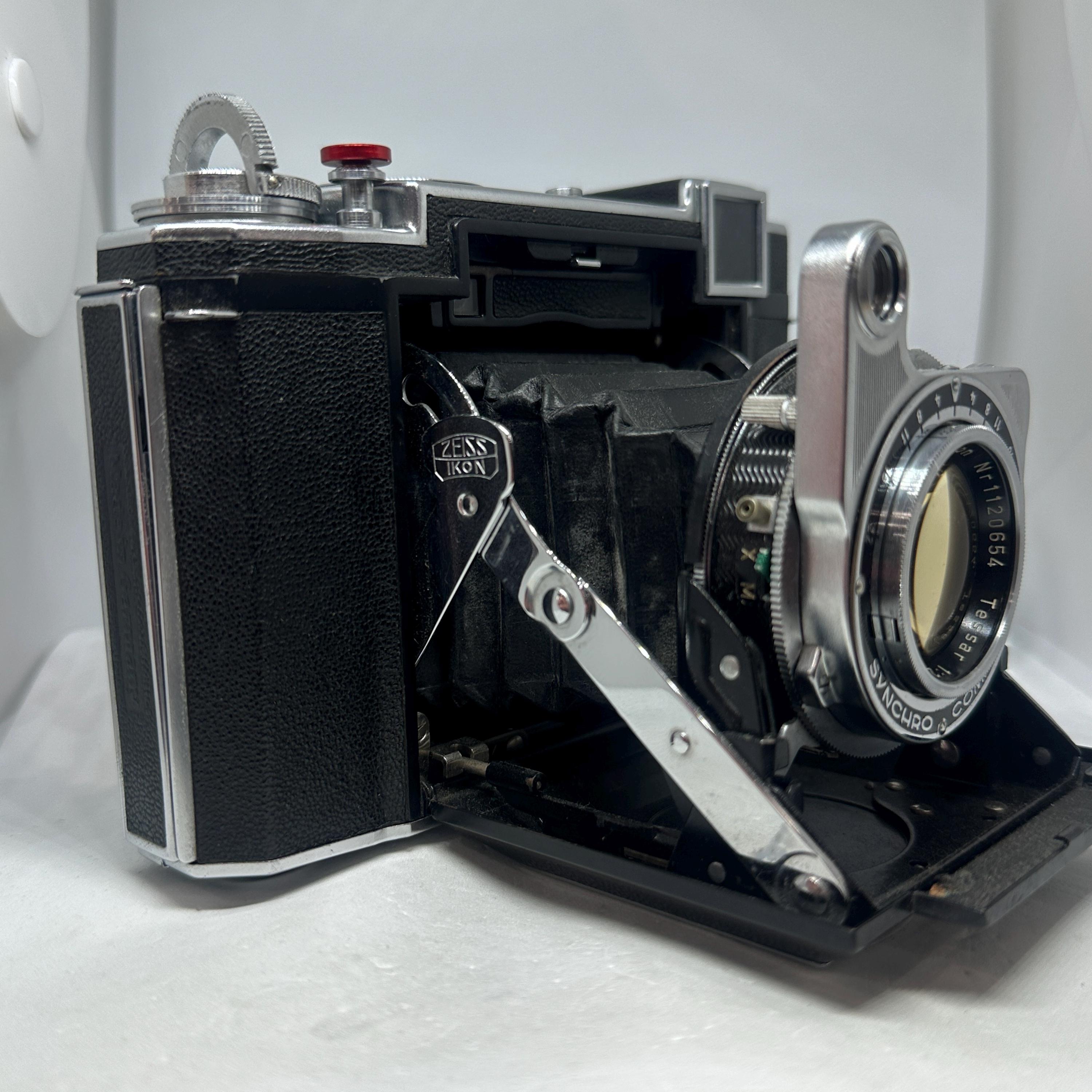 Zeiss Ikon Folding Medium Format Camera | Tessar 80mm F/2.8 Compur