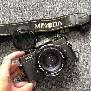 Minolta XD – Câmera SLR Clássica de Filme 35 mm | Primeira Exposição Automática de Modo Duplo | Câmera Vintage Japonesa