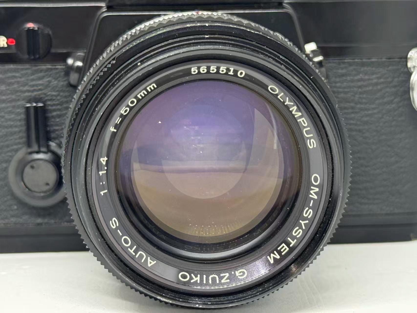 L Olympus OM-1 35mm Film Camera W/ G.zuiko 50mm F/1.4 Lens (O