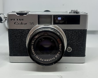 Petri Color 35 Rangefinder Film Camera W/ 40mm F/2.8 Lens, Japan