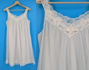 Vintage Small White Babydoll Nylon Negligee - Vintage White Lingerie Baby Doll Pinup Teddy