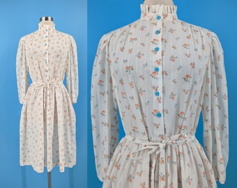 Vintage 70s Large White Floral Cotton Handmade High Collar Shirtwaist Dress