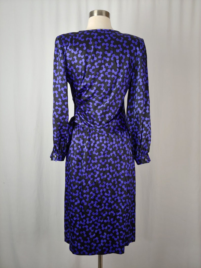 Albert Nipon 90s XS Purple Black Floral Silk Blouse and Skirt Set Nineties Flower Print Silk Set image 6