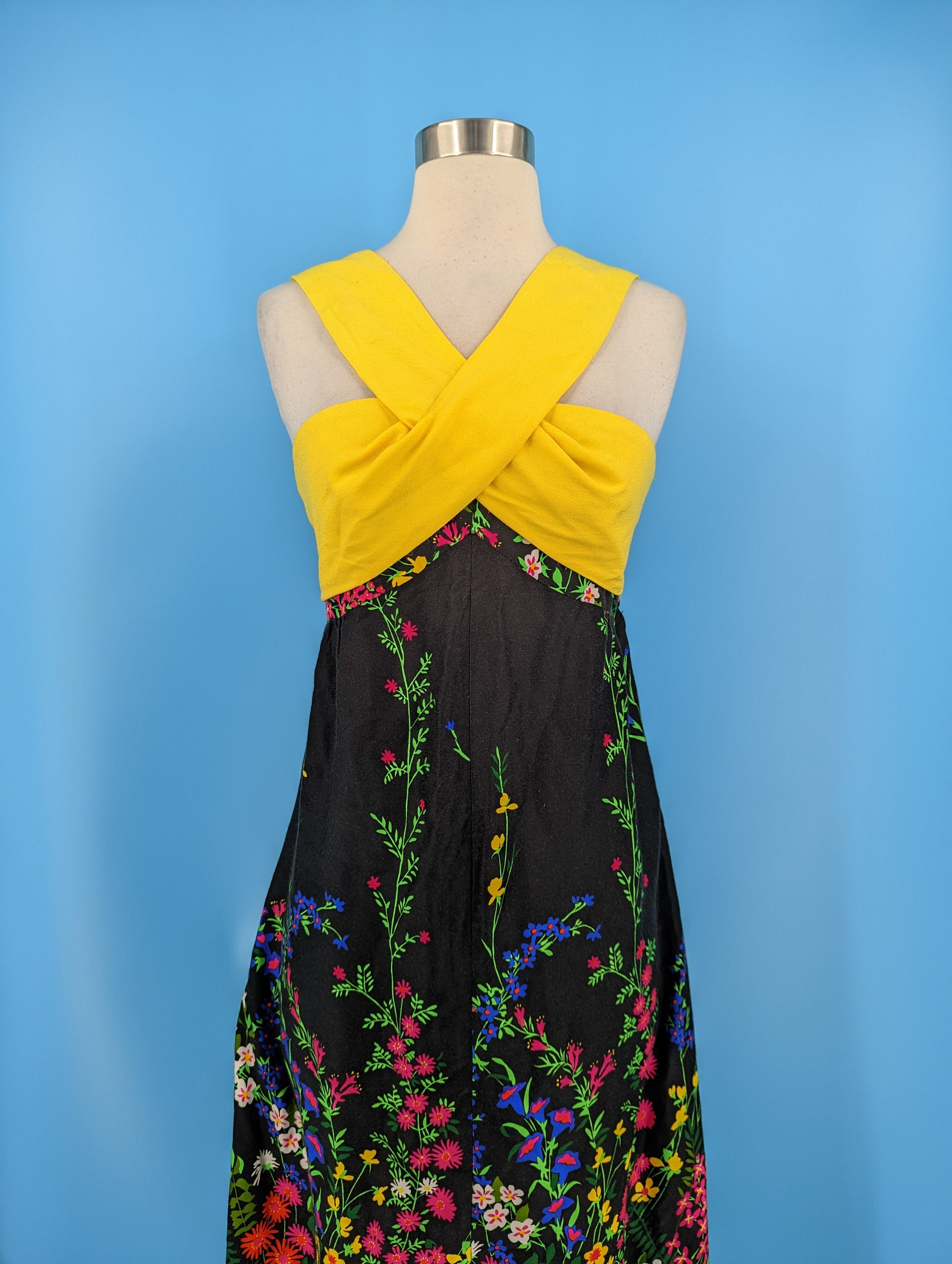 Vintage Seventies XXS Cross Front Halter Maxi Dress With