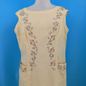 Vintage 60s Yellow Linen Large Sleeveless Embroidered Shift Dress with Pockets image 2