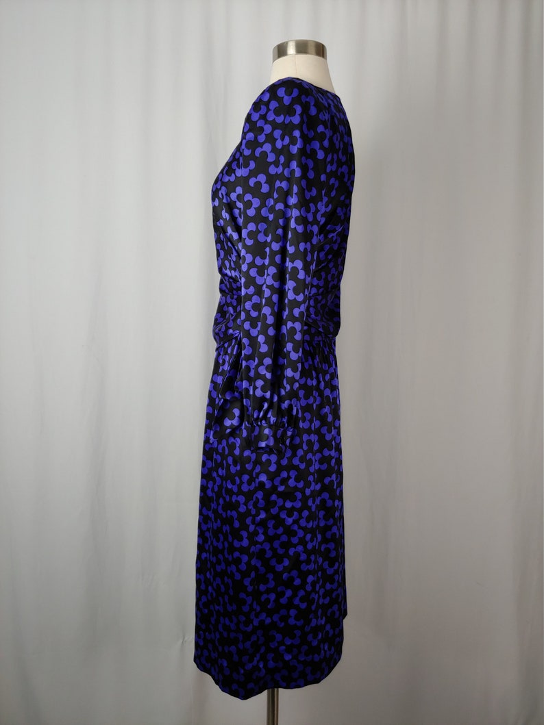 Albert Nipon 90s XS Purple Black Floral Silk Blouse and Skirt Set Nineties Flower Print Silk Set image 5