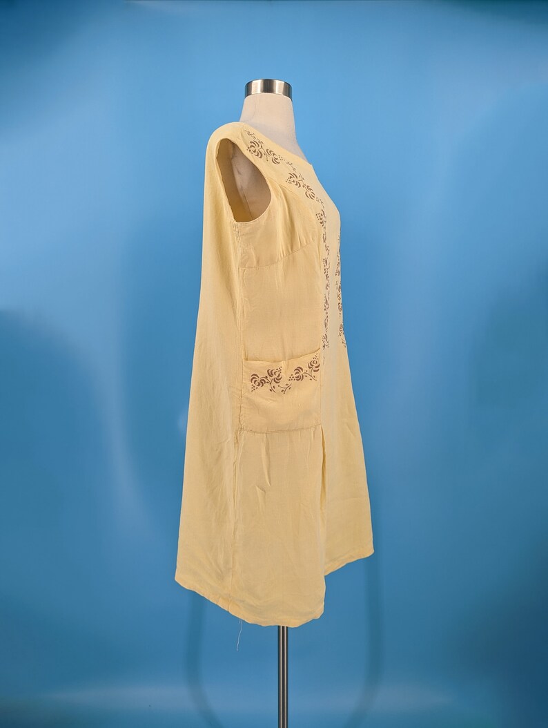 Vintage 60s Yellow Linen Large Sleeveless Embroidered Shift Dress with Pockets image 5
