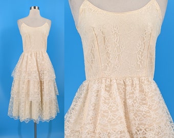 Vintage 80s XXS Cream Beige Lace Tiered Spaghetti Strap Prom Dress